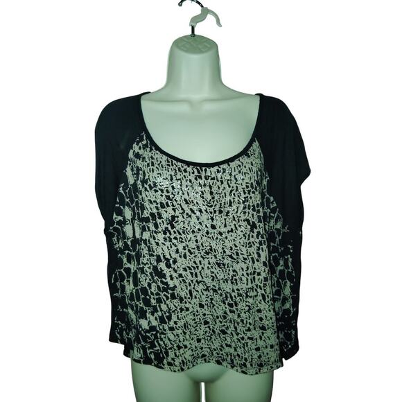 Guess Black & Gold Print Top Blouse  XL back crochet - Picture 1 of 8
